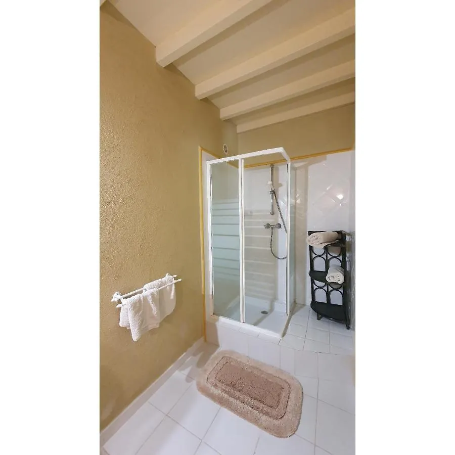 Homestay Gite Mas Antinea Mazan France